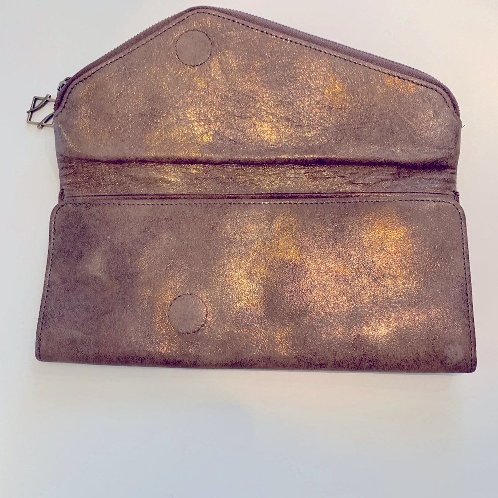 Ada Clutch - image 3